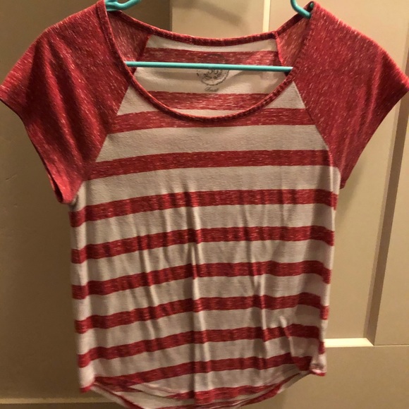 Short sleeve top - Picture 1 of 1